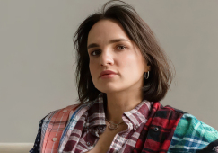 Лучшая российская гандболистка вновь готова сменить клуб: фото Анны Вяхиревой