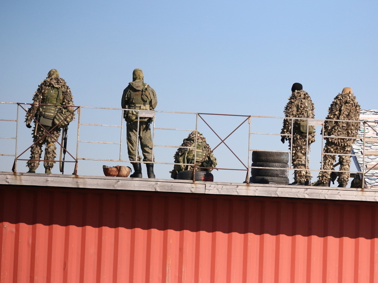 Российские военные ликвидировали в ДНР чернокожего наемника с нацистской свастикой