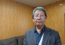 В эти дни в Улан-Удэ находился известный монгольский астролог Лхасрангийн Тэрбиш. Он  прямой ученик выдающегося бурят-монгольского астролога Цэвагай Гэлэг-Жамцо Мархаа Дооромбо ламы. 