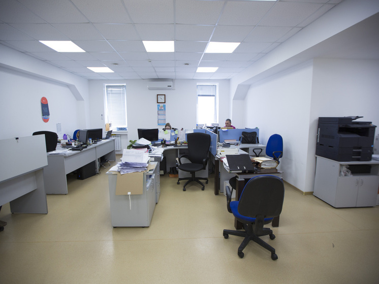 В Новосибирске могут сократить рабочий день до 6 часов