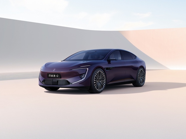 Дилер Галаган хочет рассказать о перспективах нового электрокара Avatr 12 в РФ