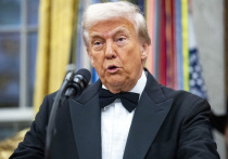 Два американских истребителя кружат над Венесуэльским заливом в условиях эскалации, угрожающей боевыми действиями против латиноамериканской страны