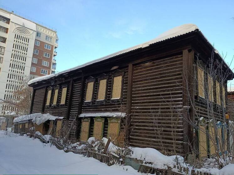 Аварийный дом на Советской в Томске законсервировали для будущего восстановления