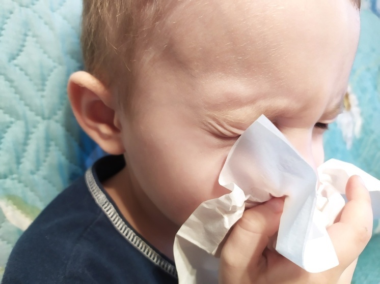 Вологжанам советуют избегать мест скопления людей