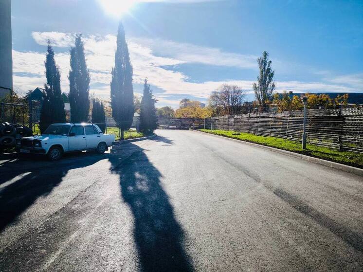 В севастопольском поселке Кача досрочно завершили ремонт улицы Авиаторов