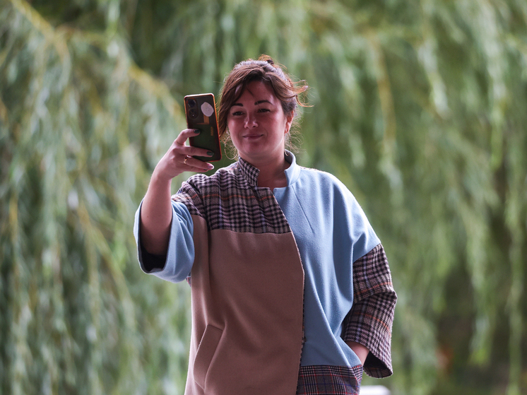 США хотят проверять соцсети и контакты всех въезжающих туристов