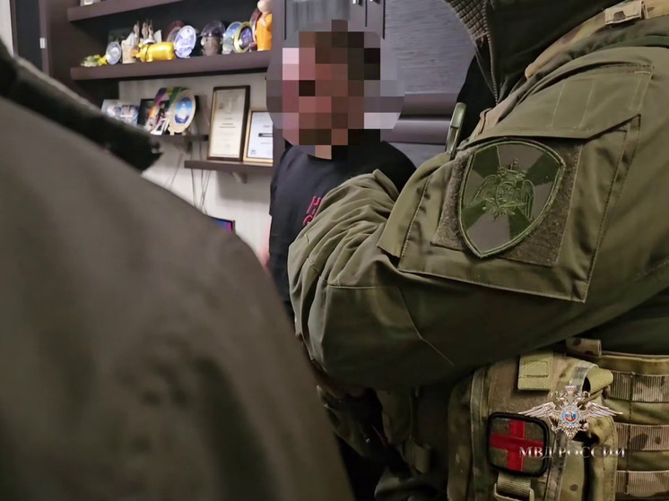 В Сургуте разоблачили группу, занимавшуюся незаконным оборотом платежных средств