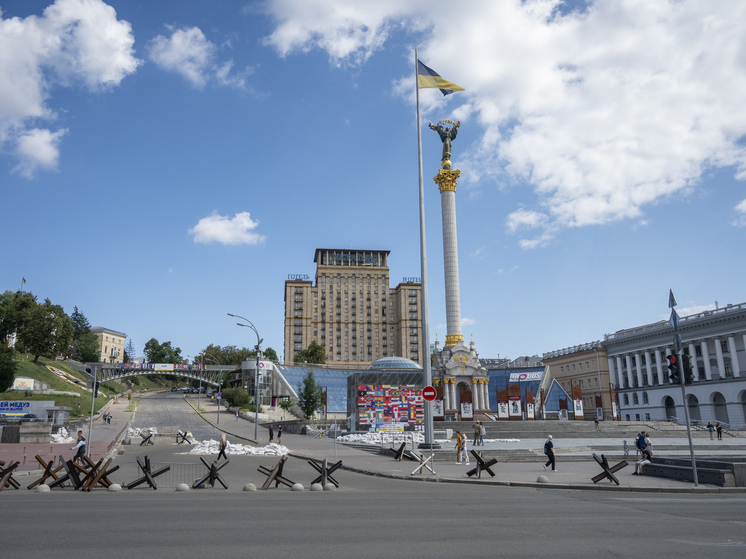 Эксперт Олейник: в нынешних условиях проведение выборов на Украине невозможно