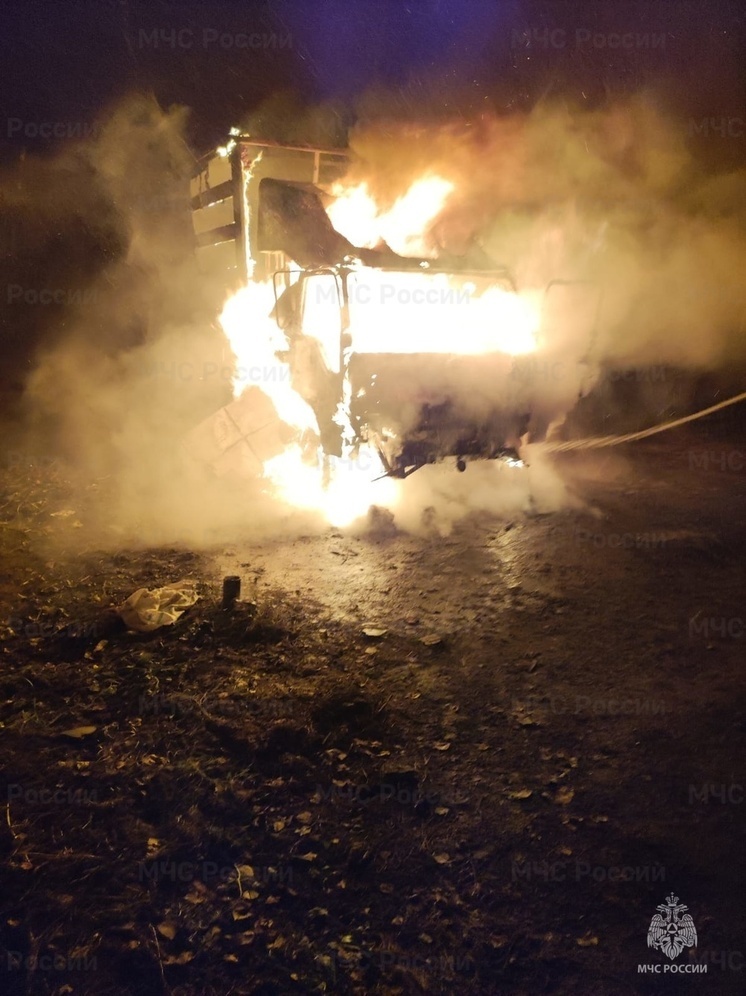 Автомобиль сгорел в гаражном кооперативе Обнинска