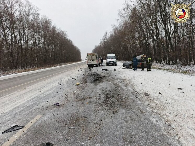Канашский округ: выезд на встречку стал причиной трагедии на трассе