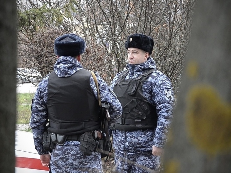 В Пензе росгвардейцы задержали дебошира в ночном клубе