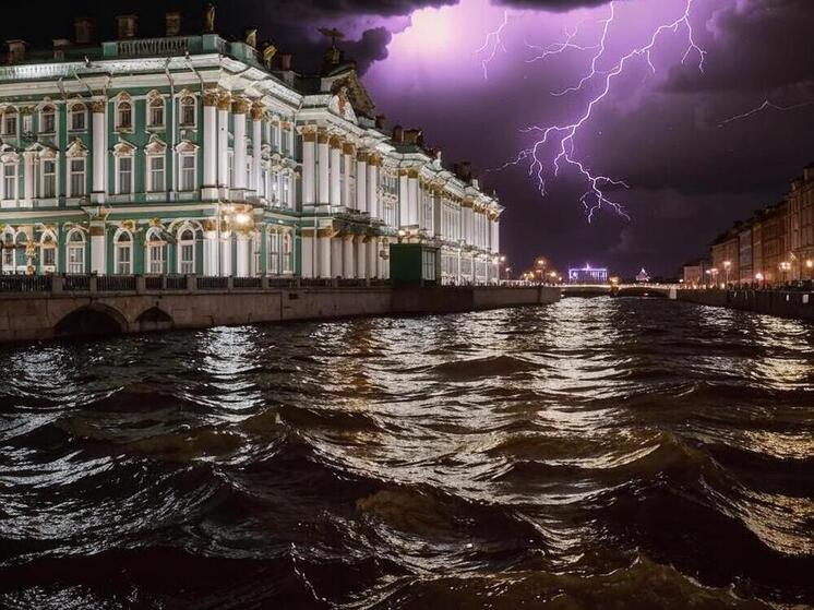 Шторм начался в Петербурге. Ожидается наводнение