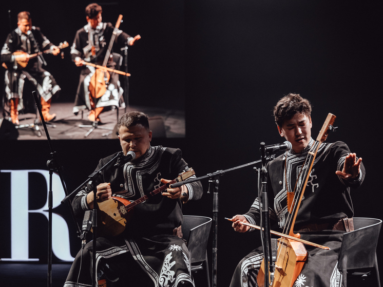 Алтайский ансамбль «Бай-Терек» выступил на Всероссийском форуме в Москве