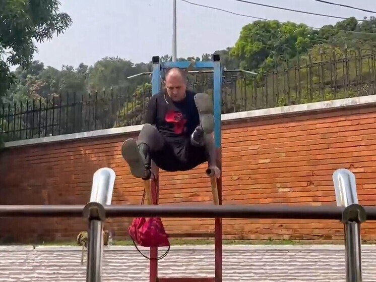 Опубликовано видео с лишившимся ног и руки новым главой "Вагнера" Подольским