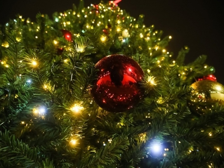 В городе Новоаннинском Волгоградской области сократят новогоднюю программу