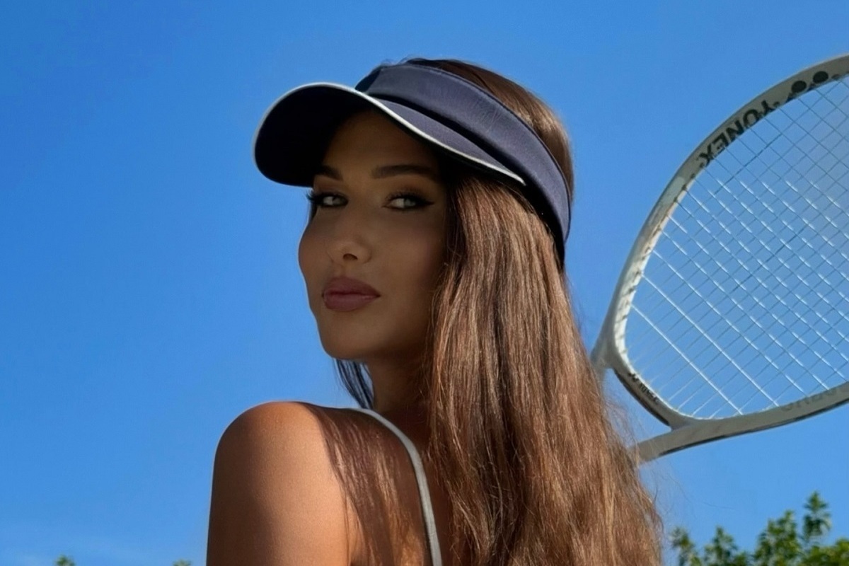 Теннисистка умеет подчеркнуть свои плюсы