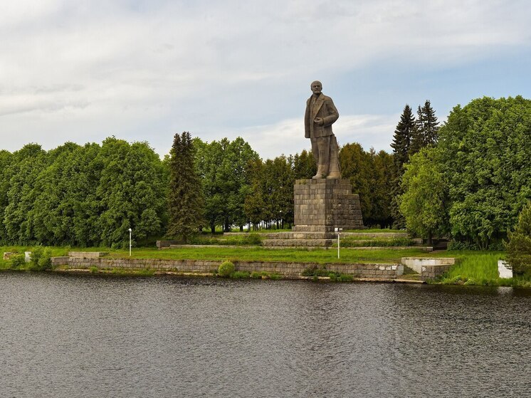 Выяснилось, как изменится памятник Ленину на канале имени Москвы