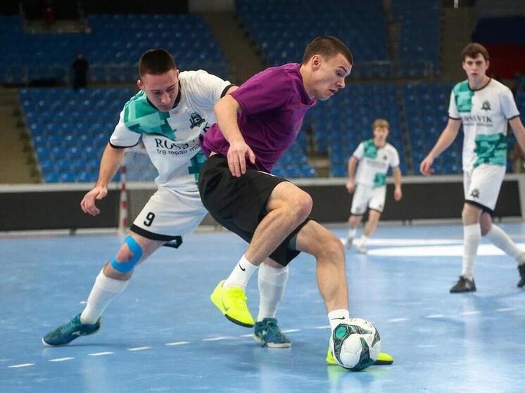 В Астрахани прошёл турнир Кубок друзей Кротова с участием звёзд российского футбола