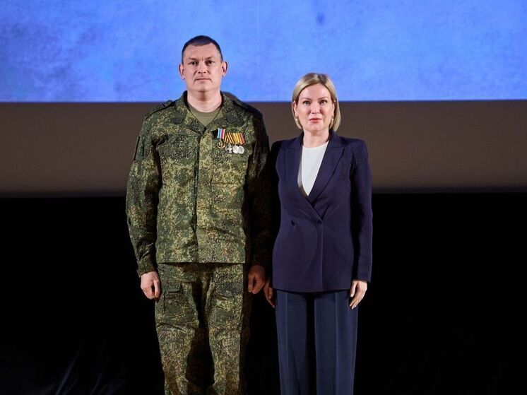 Михаил Душин награжден медалью Александра Твардовского