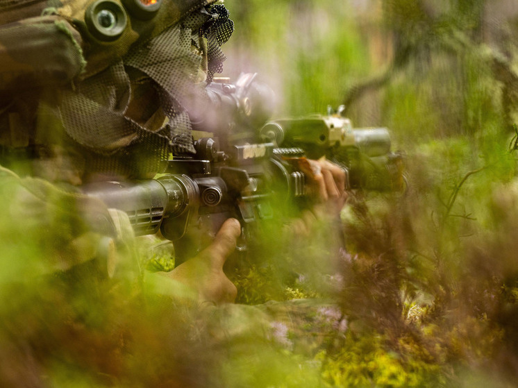 Названо имя погибшего на Украине из-за несчастного случая британского солдата