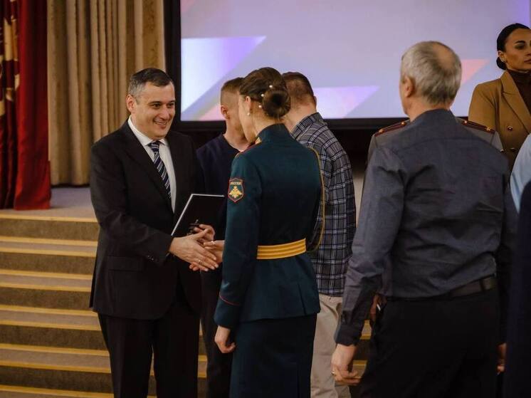 В Курской области состоялась презентация книги «Курск. Герои. Книга Мужества», изданной в рамках федерального партийного проекта «Историческая память».