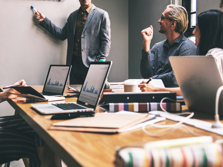 Тамбовские бизнесмееы, успевайте: подать заявку на «Платформе роста» можно до 14 декабря