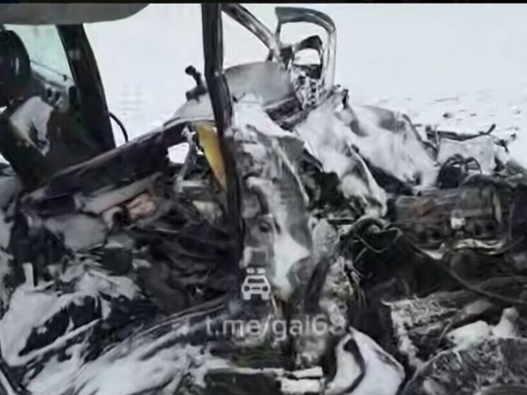 Лобовое столкновение «Шевроле Нивы» и «Урала» на трассе Уварово–Рассказово