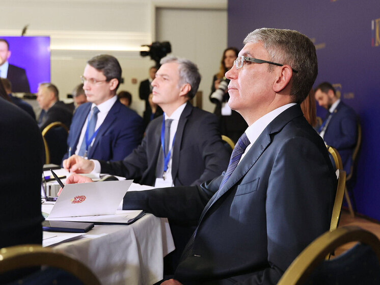 Дмитрий Миляев принял участие в стратегической сессии по подготовке кадров для экономики страны