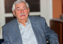 Известный писатель, журналист, участник знаковых политических событий Анатолий Салуцкий опубликовал в осенних номерах журнала «Москва» вторую часть романа «От войны до войны», который вскоре выйдет отдельной книгой