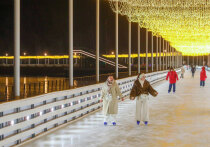Зима постепенно вступает в свои права, и в столице вовсю обустраиваются площадки для массовых занятий сезонным спортом