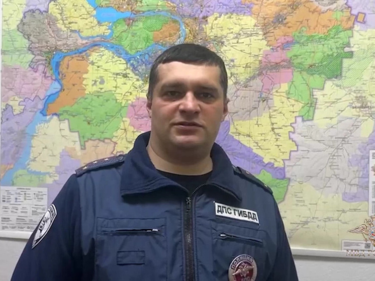 Самарский инспектор помог семье, застрявшей на железной дороге