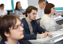 Дети из русских семей, возвращающиеся на родину из-за рубежа, больше не должны будут сдавать — наравне с иностранцами — экзамен по русскому языку