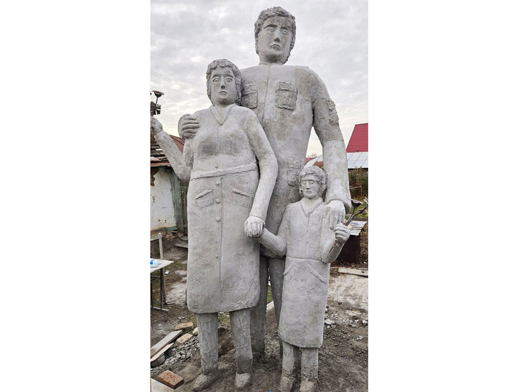 Жители Троицка высказались против размещения памятника скульптора-самоучки