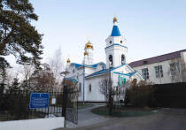 В многонациональной Бурятии, кроме буддийской религии мирно сосуществуют другие религиозные направления. Высятся буддийские дацаны, православные храмы, мусульманские мечети. 