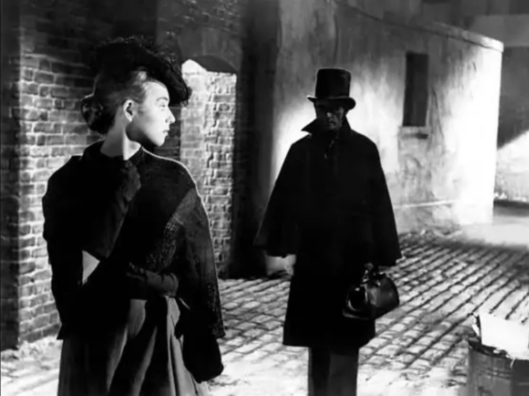 The Mirror: праправнучка Джека-потрошителя стала навещать могилу его жертвы