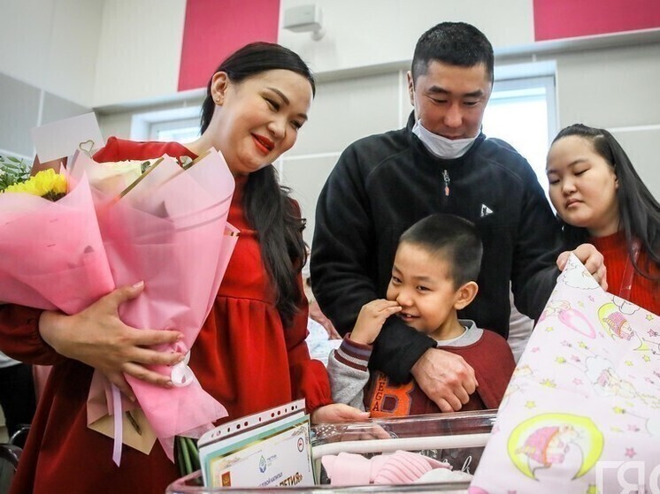 Якутия направила более 33 млрд рублей на поддержку детства и материнства в рамках нацпроекта «Семья»