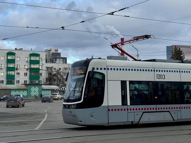 Мэр Уфы Ратмир Мавлиев назвал нехватку водителей одной из главных проблем городского общественного транспорта