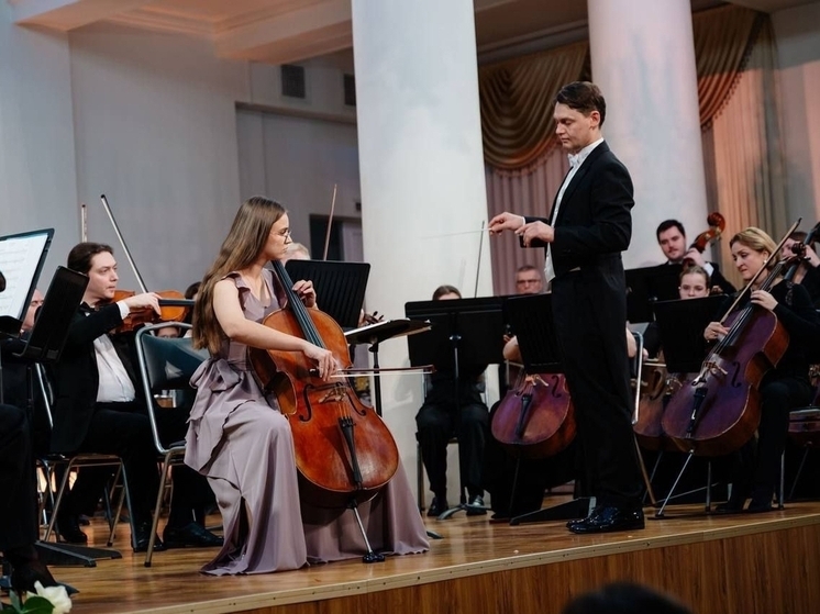 Виолончелистка из Серпухова выступила на концерте в Туле