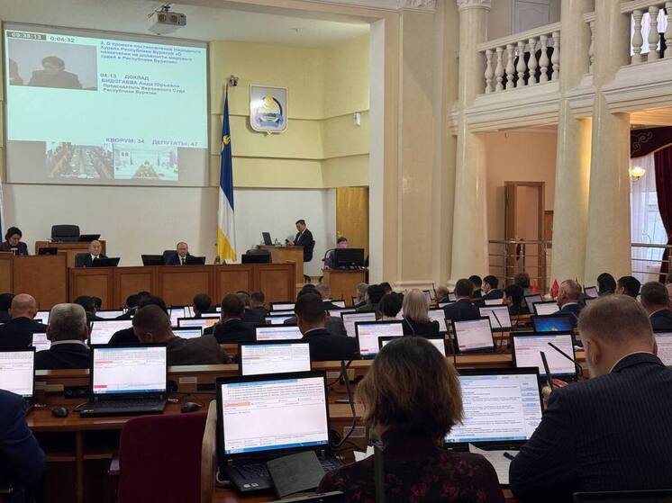 Парламент Бурятии поддержал ужесточение ответственности за безнадзорный выпас скота у дорог