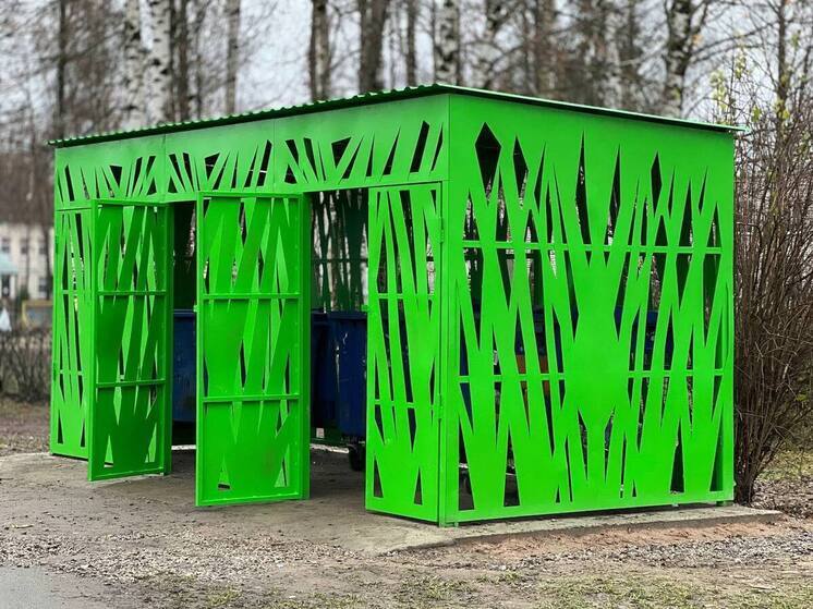 В Пскове реализованы новые проекты по благоустройству дворов и улиц