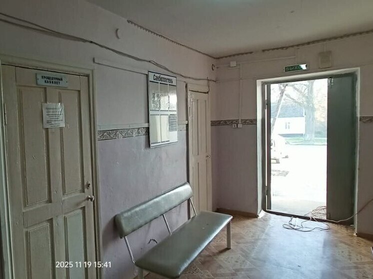 На Ставрополье проработают вопрос внутренней отделки амбулатории в селе Елизаветинском