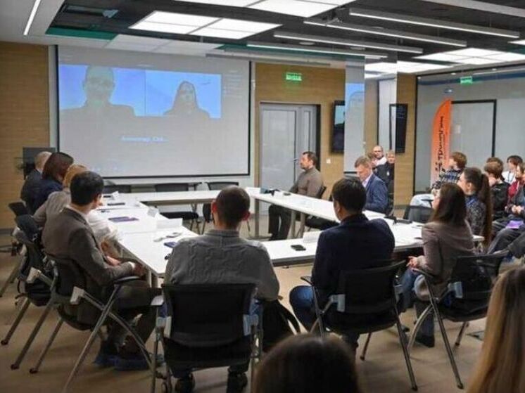 В Омске прошёл дискуссионный форум «Федеральные институты поддержки», на котором обсуждали развитие студенческих стартапов и поддержку инновационных проектов