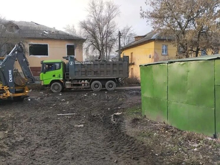 В Курске контейнерной площадке на Обоянской нашли хозяина