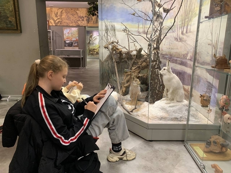 Заповедник в Серпухове посетили юные художники