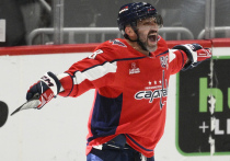 Российский нападающий и капитан «Вашингтон Кэпиталз» Александр Овечкин стал самым известным игроком Национальной хоккейной лиги по версии портала Hockey Reference