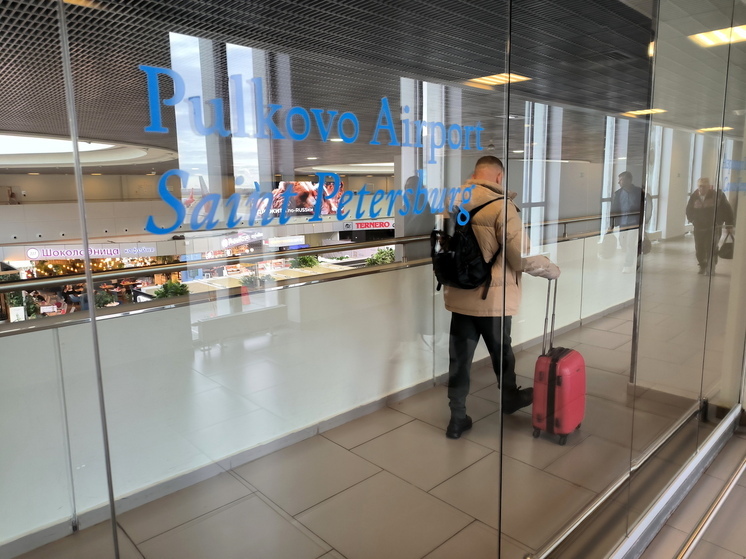 Все самолеты, приземлившиеся на запасном в Пулкове, отправлены в Москву