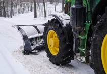Администрация Засечного сельсовета готовится к зимнему содержанию дорог в микрорайоне «г. Спутник» в 2026 году. Стоимость закупки составляет 15 151 658 рублей, финансирование предусмотрено бюджетом сельсовета. Победителя электронного аукциона планируют определить 22 декабря 2025 года.