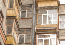 Вернуть стену между комнатой и лоджией обязали жителя Бирюлево Восточное