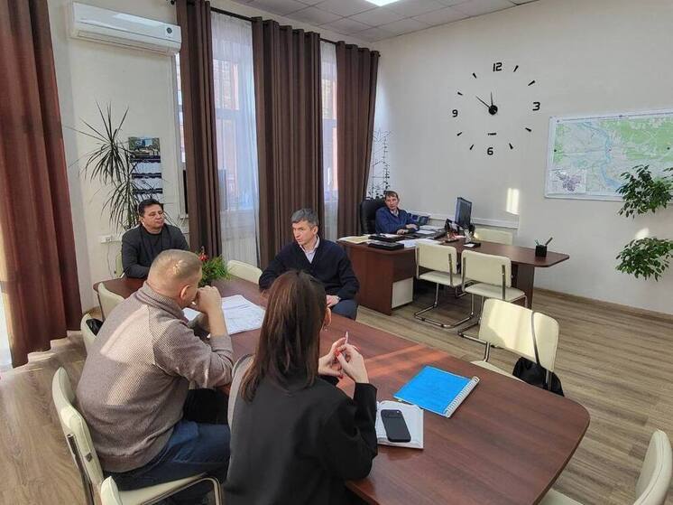 Ремонт дорог обсудили с жителями депутаты думы Иркутска