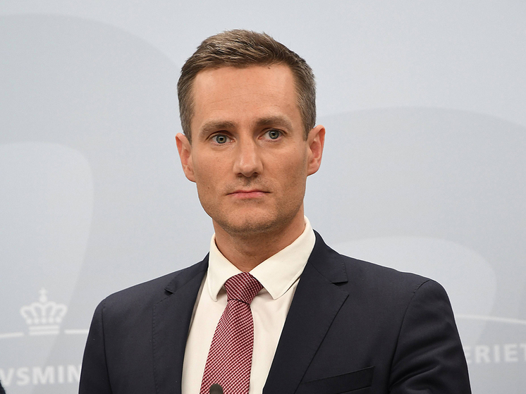 Военный аналитик Леонков объясняет, почему европейский ядерный проект опасен